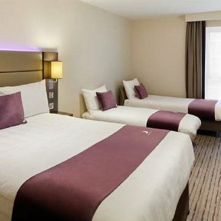 Premier Inn London Dagenham Esterno foto