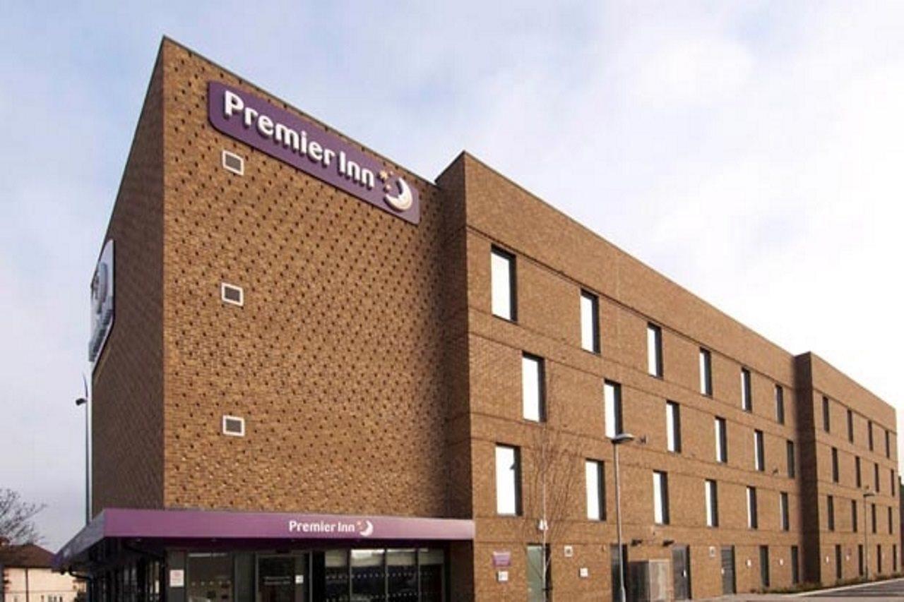 Premier Inn London Dagenham Esterno foto