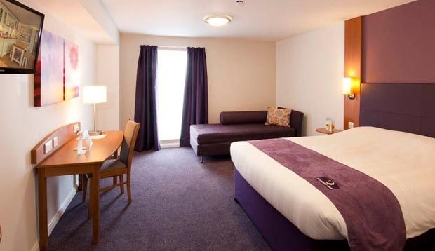 Premier Inn London Dagenham Esterno foto